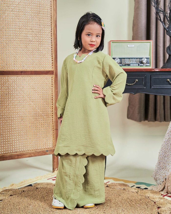 Baju Kurung Jelita Kids - Lime Green - Image 3