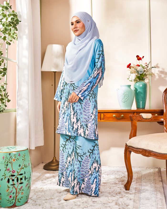 Baju Kurung Moden Batik Sultanah 4.0 - Purnama Maldives Green - Image 2