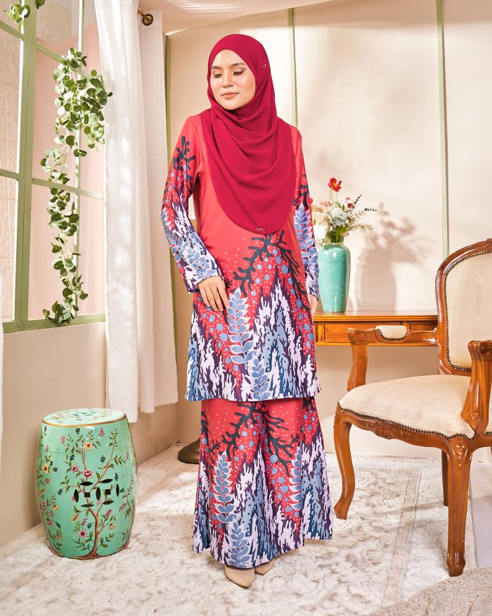 Baju Kurung Moden Batik Sultanah 4.0 - Purnama Merry Maroon