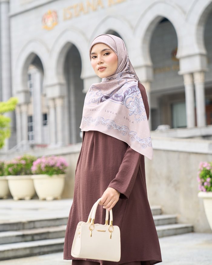 Baju Kurung Pahang Sara - Dark Umber - Image 3