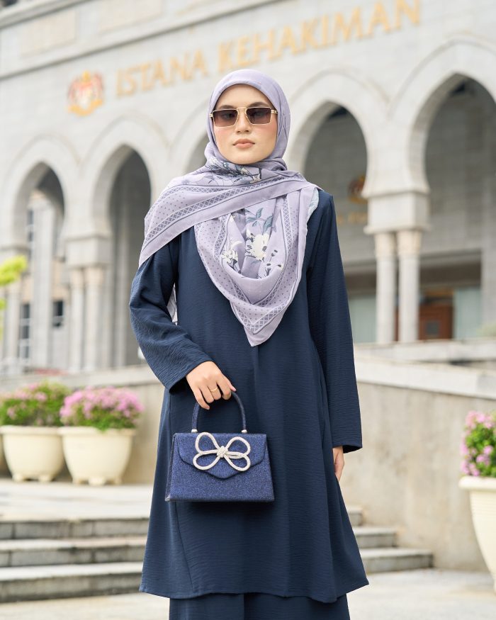 Baju Kurung Pahang Sara - Midnight Blue - Image 3