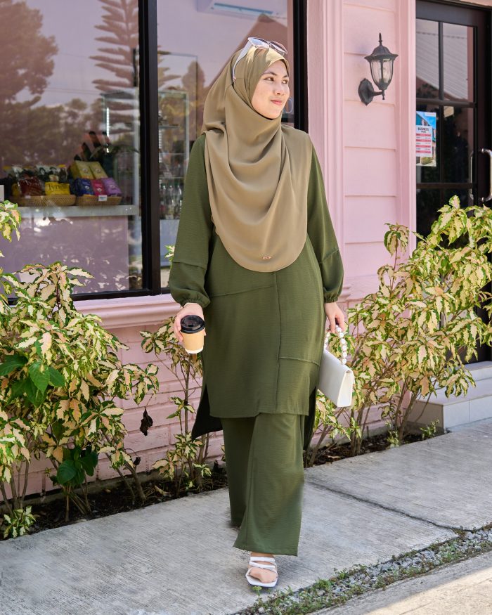 Suit Stella - Olive Green