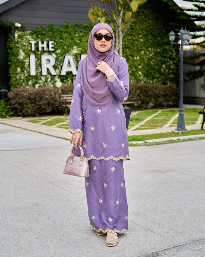 Baju Kurung Moden Sulam Tabur Marisa - Wisteria