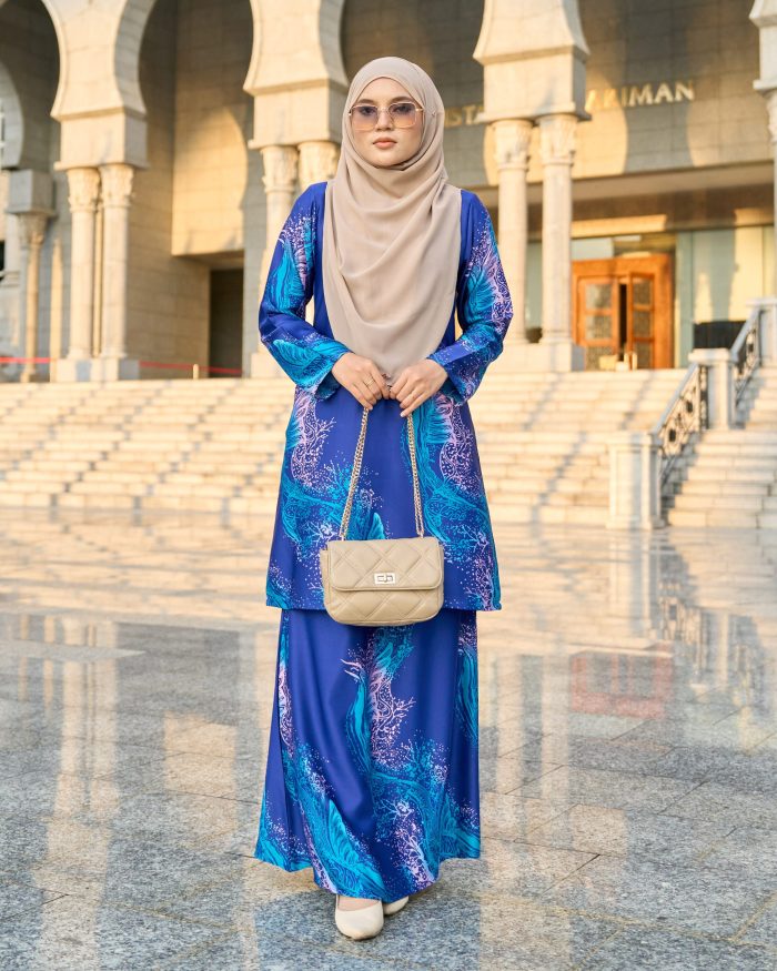 Baju Kurung Moden Batik Sultanah Teja 10.0 - Royal Blue