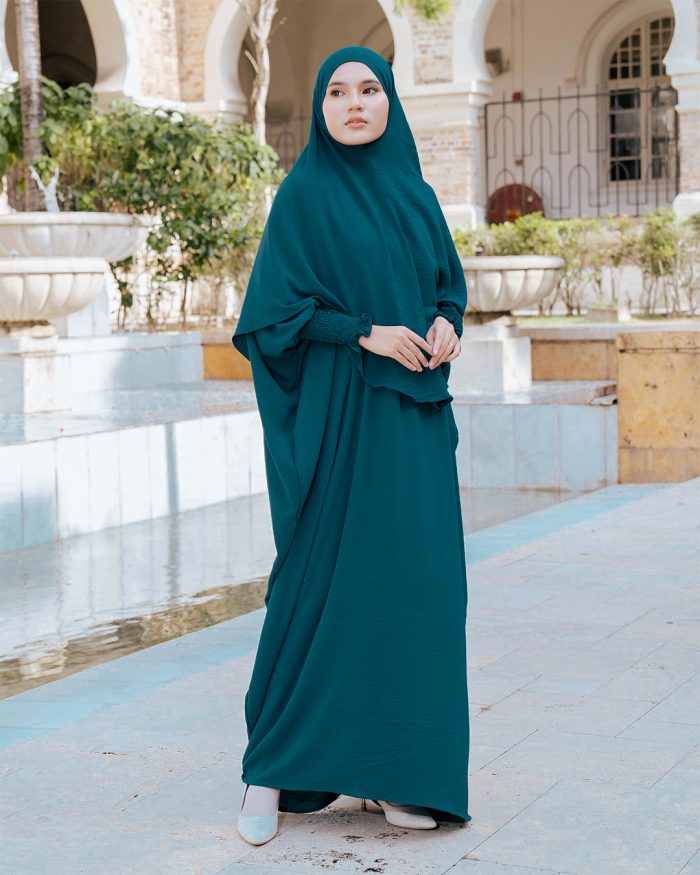 Abaya Kaftan Reyfa Dan Khimar Reyfa - Dark Pine - Image 4