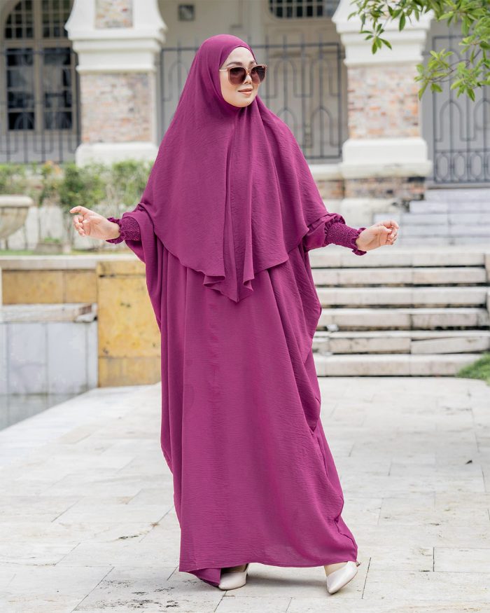 Abaya Kaftan Reyfa Dan Khimar Reyfa - Magenta - Image 4