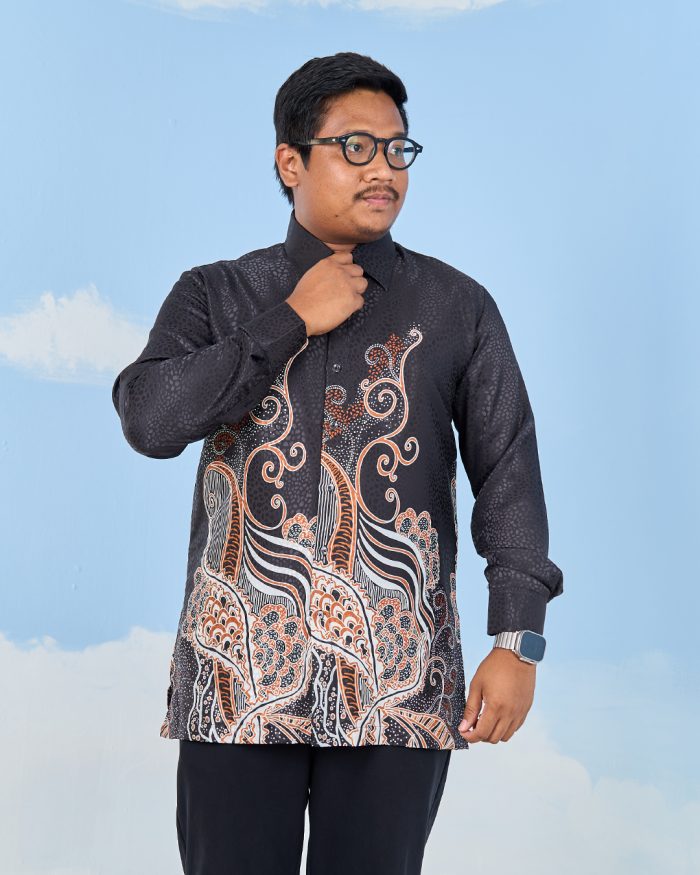 Baju Kemeja Batik Sultanah 11.0 - Bakti Black - Image 2