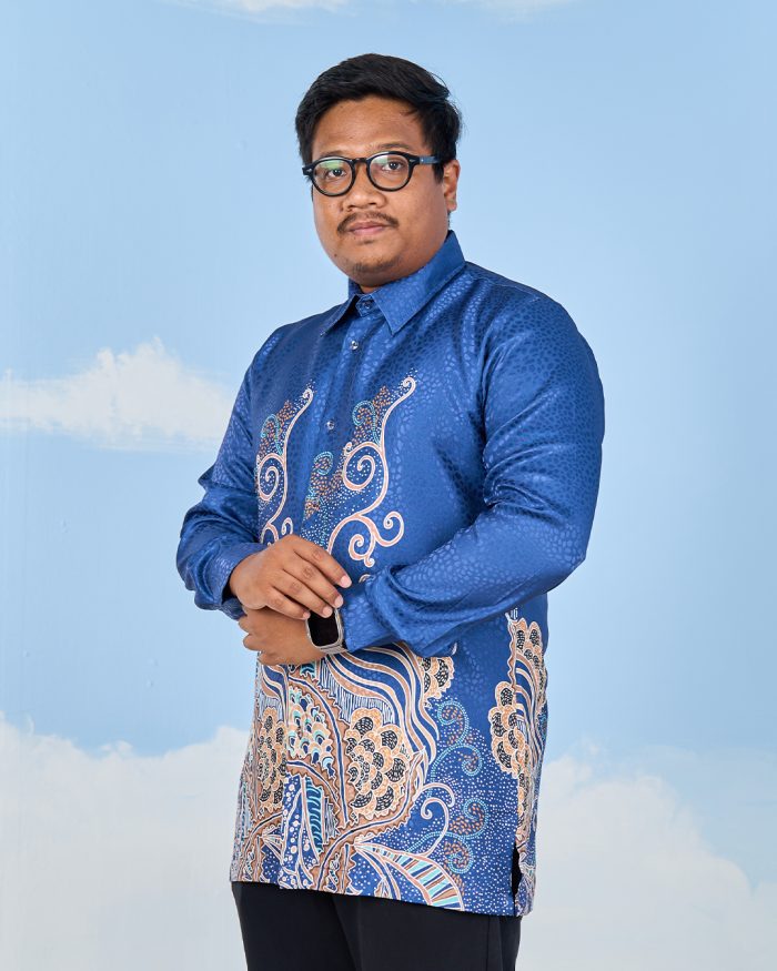 Baju Kemeja Batik Sultanah 11.0 - Bakti Navy Blue - Image 2