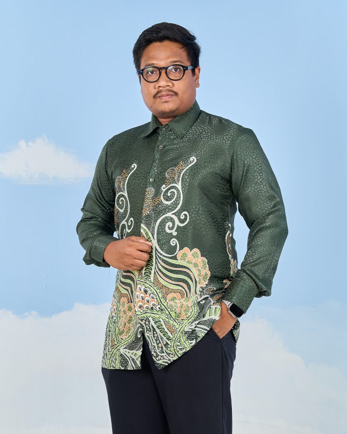 Baju Kemeja Batik Sultanah 11.0 - Bakti Seaweed Green - Image 3