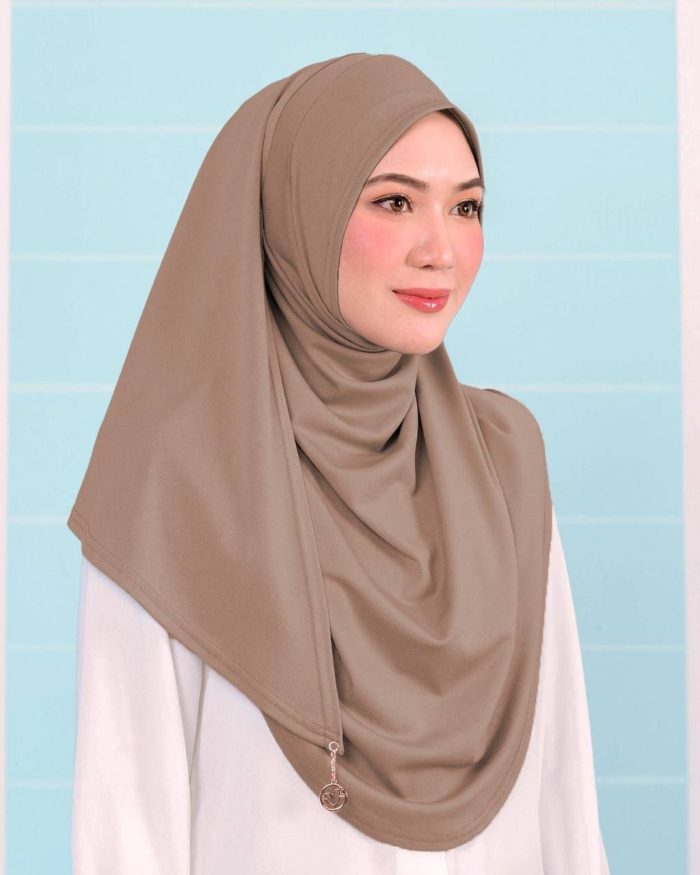 Tudung Sarung Instant Lunia (L) - Tortilla Brown