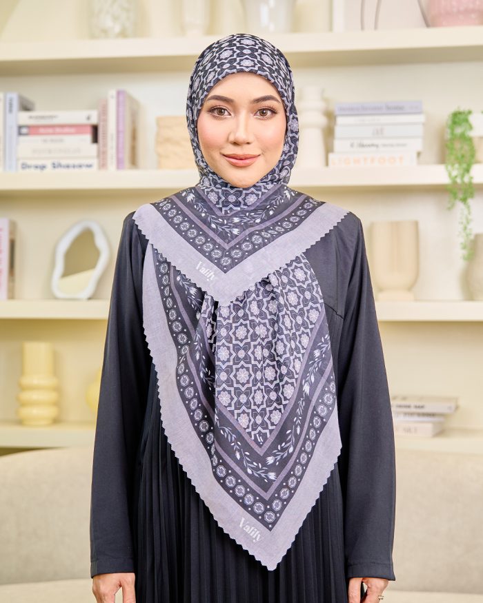 Valily Tudung Bawal Cotton Voile Essaouira - Aira Black - Image 8