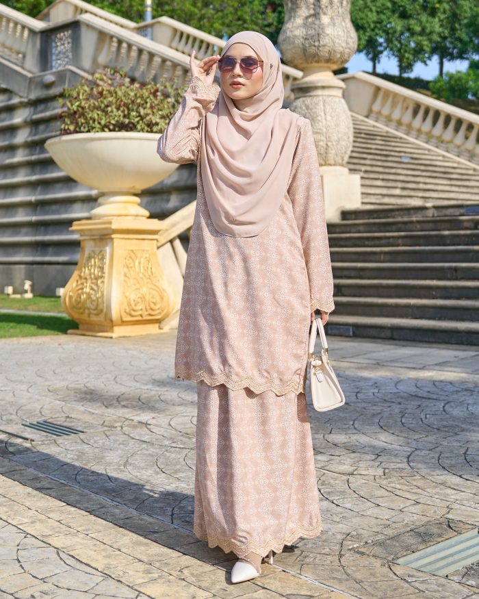 Baju Kurung Sulam Sultanah – Kasturi Light Beige - Image 2