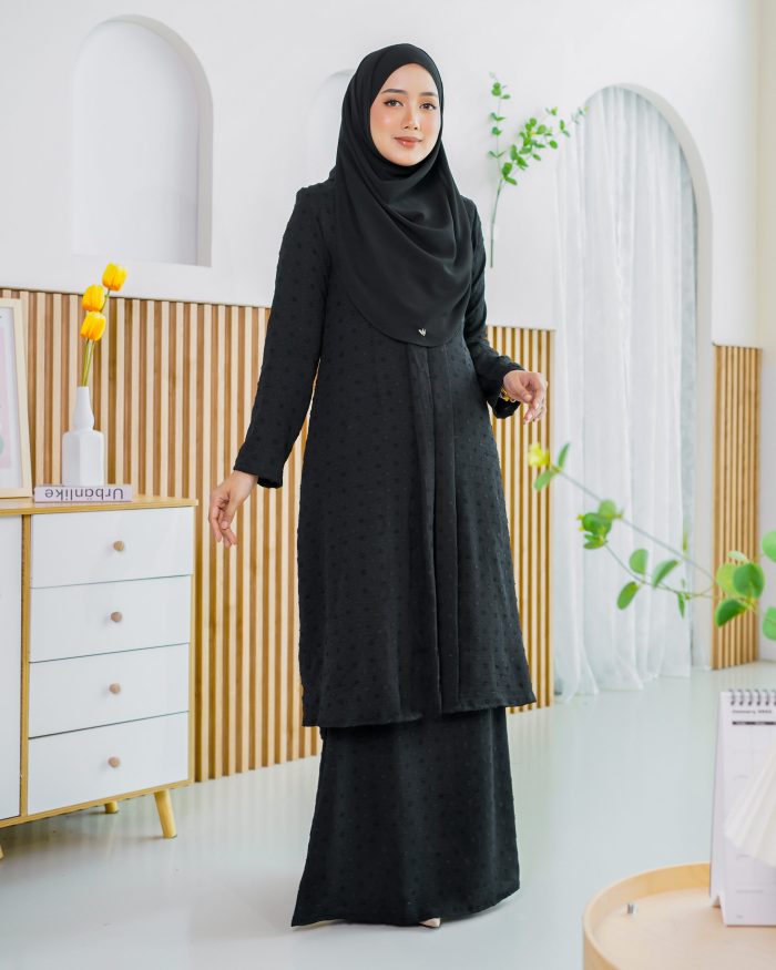 Baju Kebarung Lehana - Matte Black - Image 4