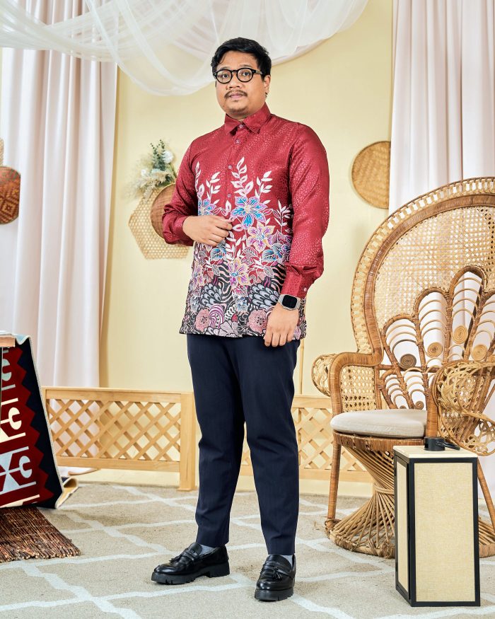 Baju Kemeja Batik Sultan 3.0 - Bayu Cherry Red - Image 3