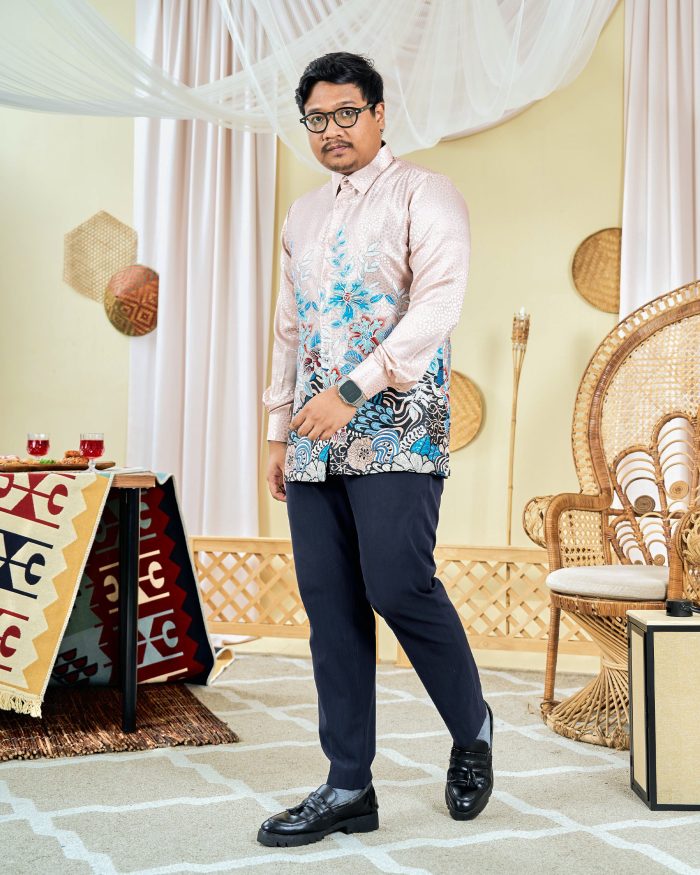 Baju Kemeja Batik Sultan 3.0 - Bayu Cream Latte - Image 3