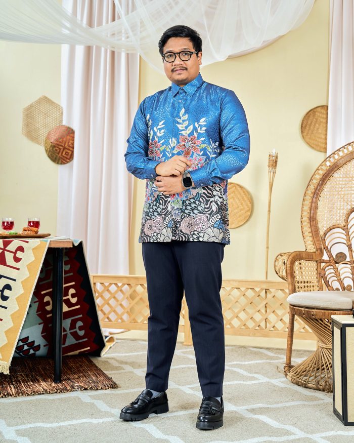 Baju Kemeja Batik Sultan 3.0 - Bayu Seal Blue - Image 3