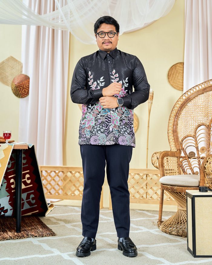 Baju Kemeja Batik Sultan 3.0 - Bayu Midnight Black - Image 2