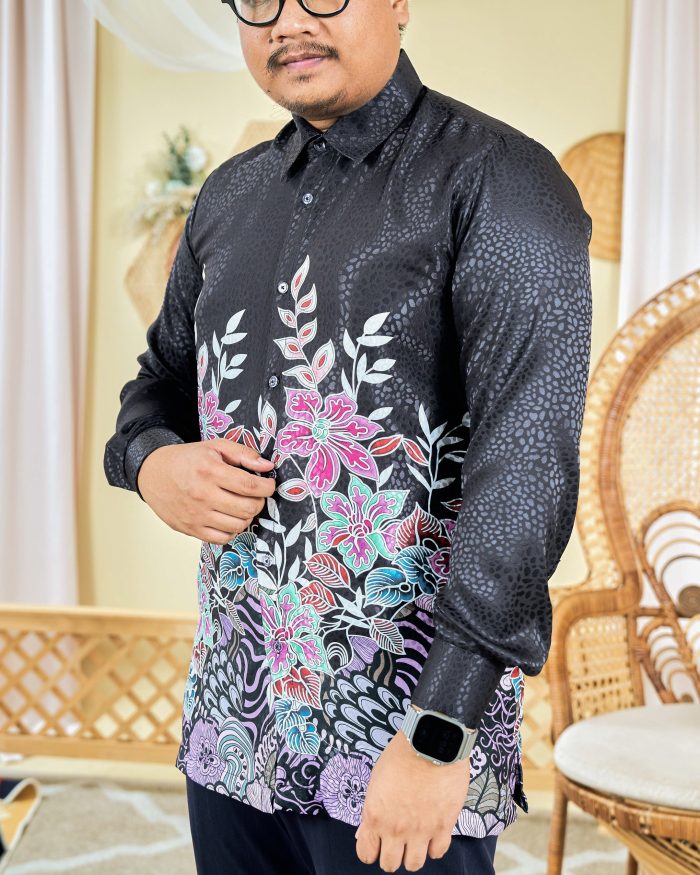 Baju Kemeja Batik Sultan 3.0 - Bayu Midnight Black - Image 4