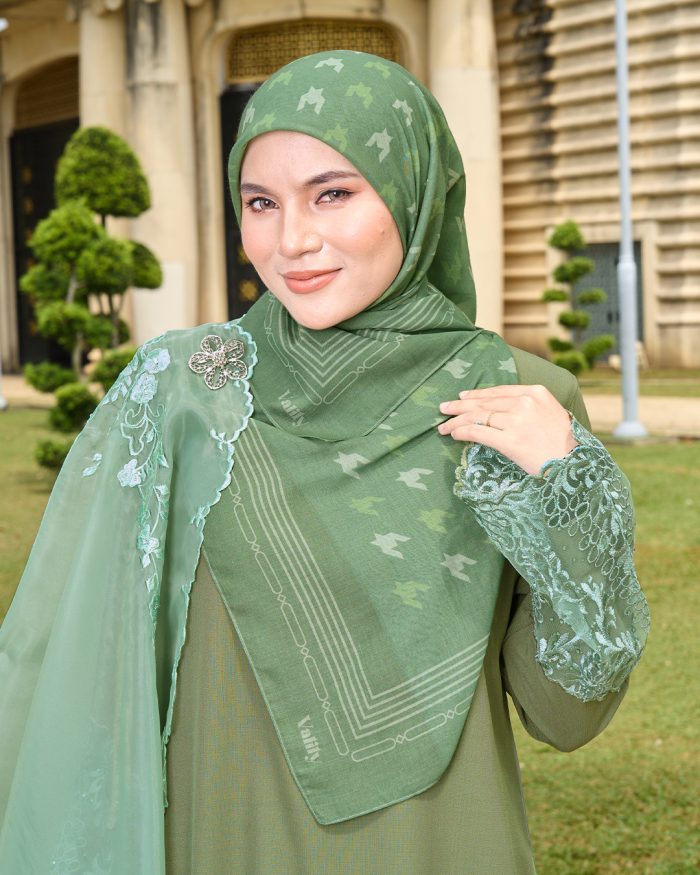 Valily Tudung Bawal Old Malaya - Zamrud Green - Image 3